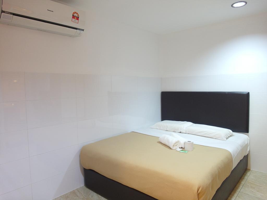 Comfort Two Hotel Malacca Phòng bức ảnh