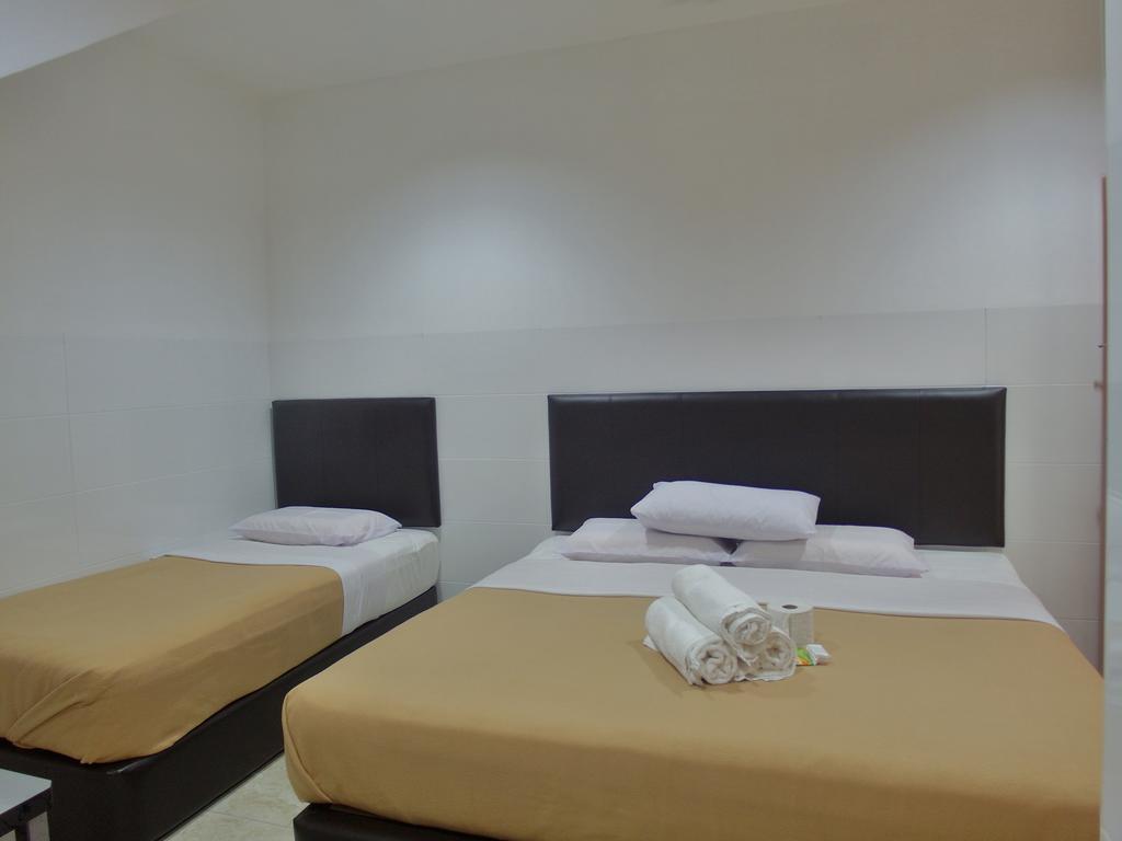 Comfort Two Hotel Malacca Ngoại thất bức ảnh