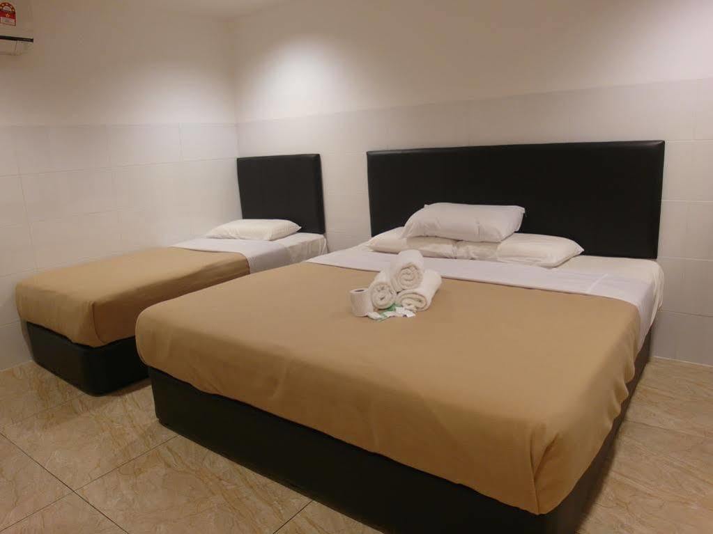 Comfort Two Hotel Malacca Ngoại thất bức ảnh